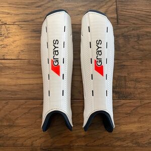 Grays G600 field hockey shinguards size medium